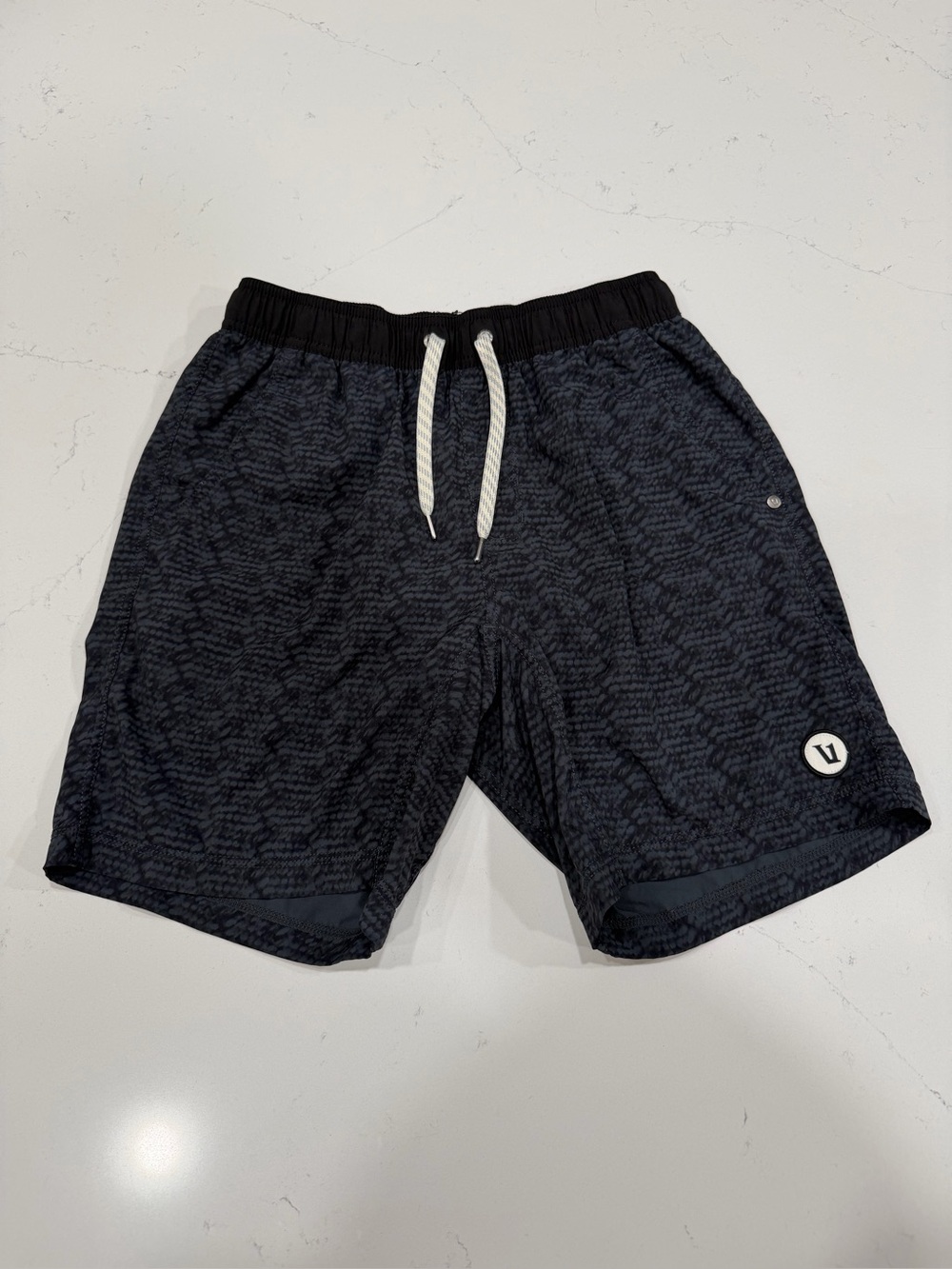 Vuori Men’s Black Patterned Kore Lined Shorts - Small